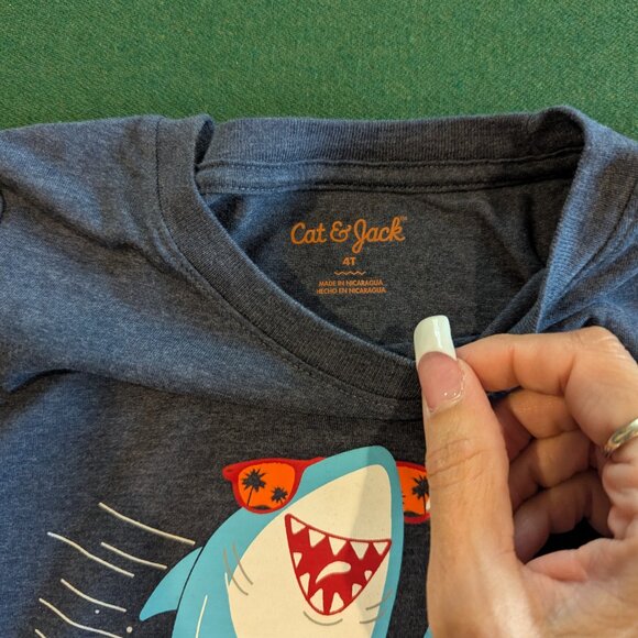 Bundle Boy's Shark Short Sleeve T-shirts 4T 💙 - Picture 14 of 15